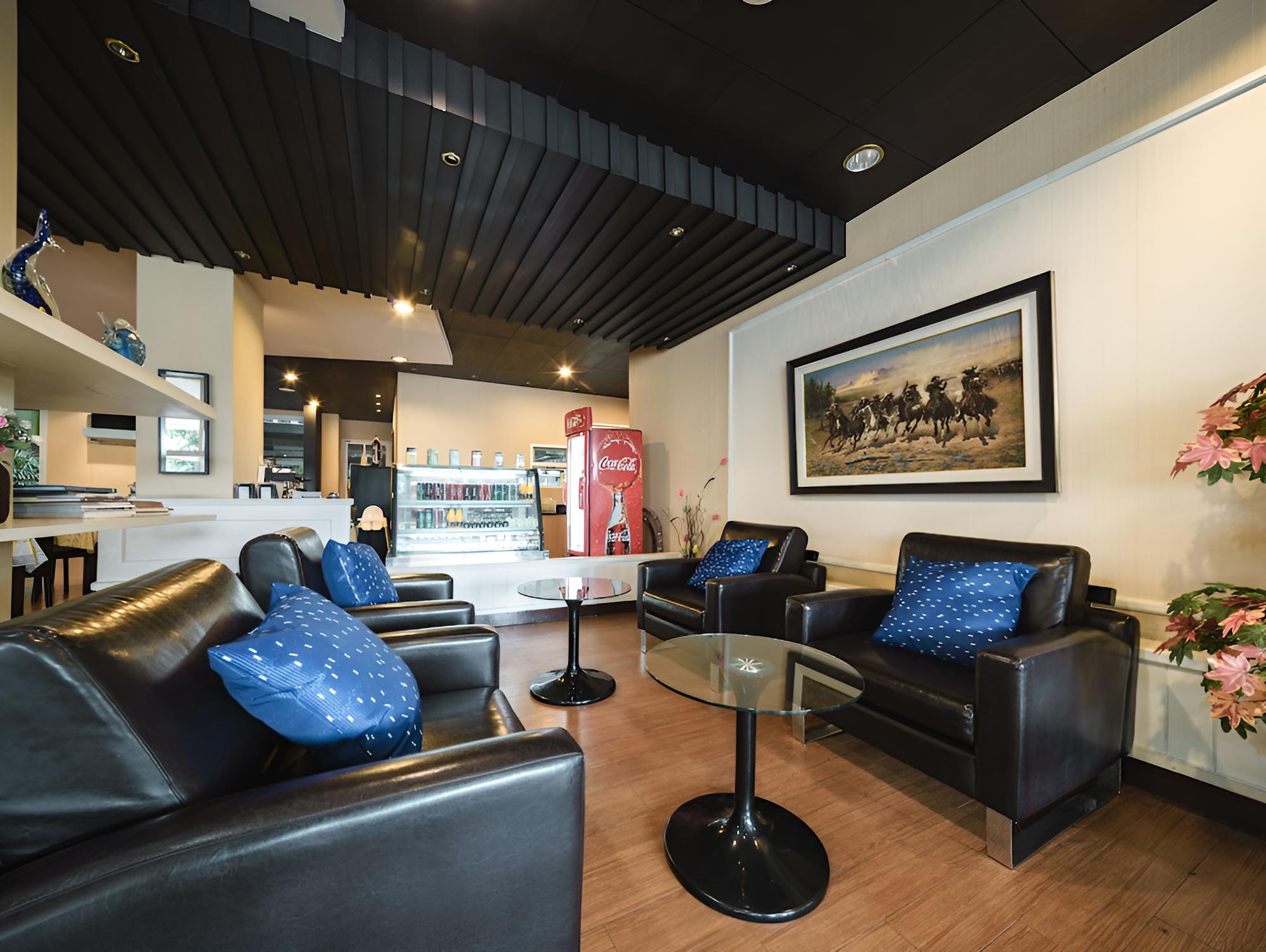 The Tepp Aparthotel