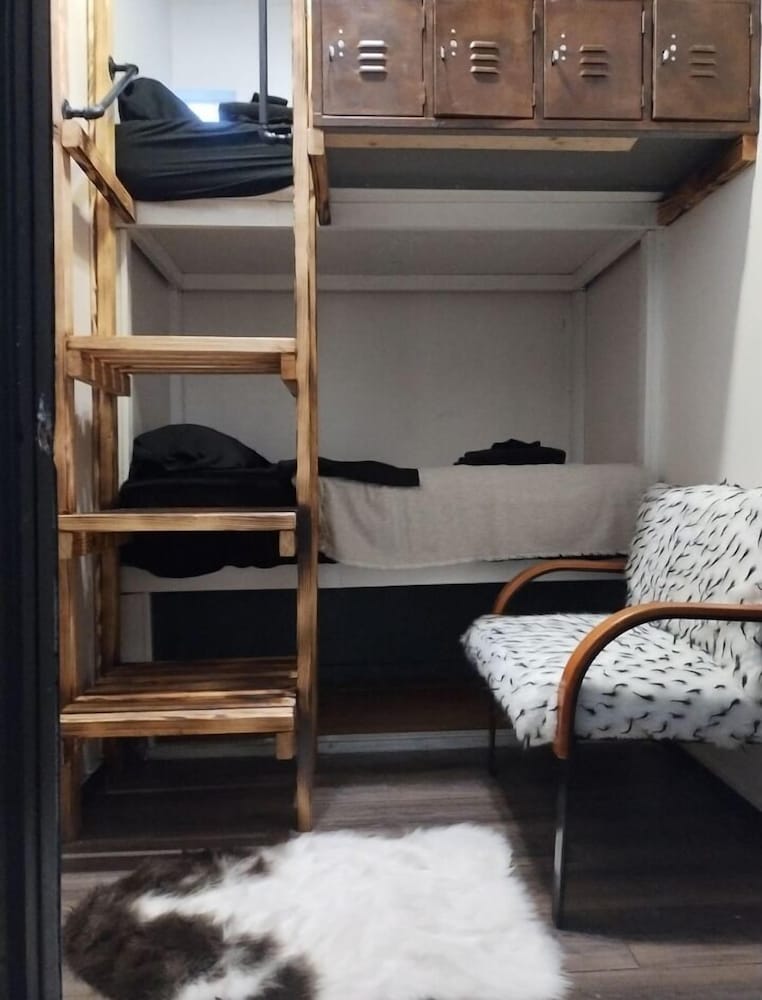 Palm Villa Hostel