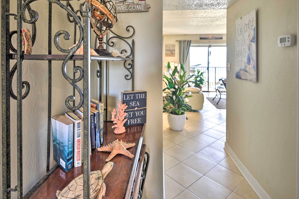 Ormond Beach Condo w/ Balcony & Views