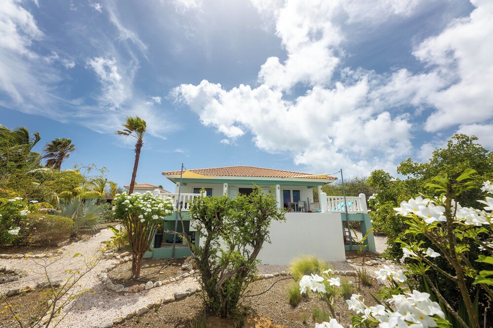 Coral Estate Holidays