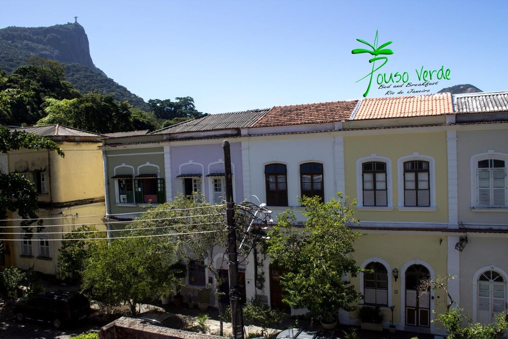 Pouso Verde Bed & Breakfast