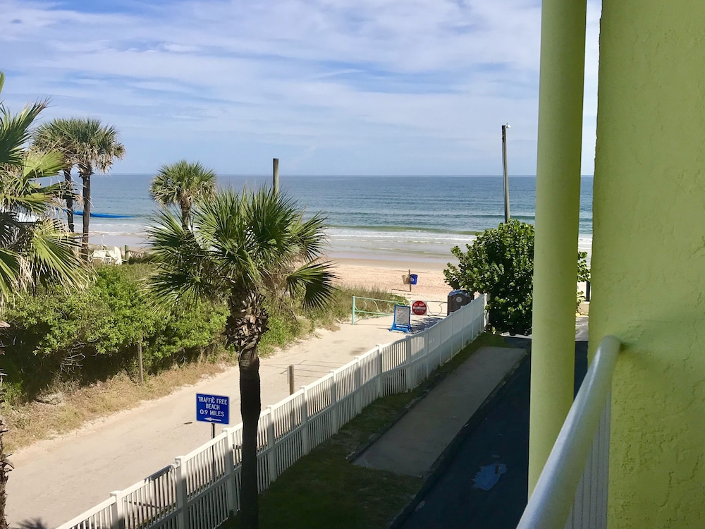 Symphony Beach Club