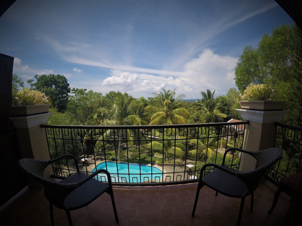 G's Grand Resort and Convention Center