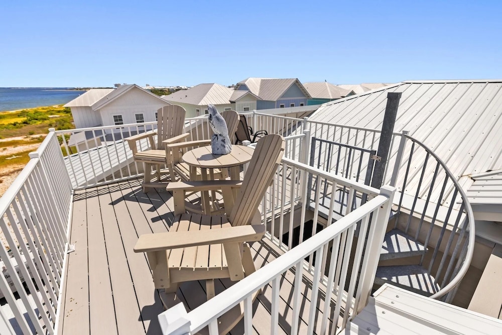 Sunset Serenade 4 Bedroom Home
