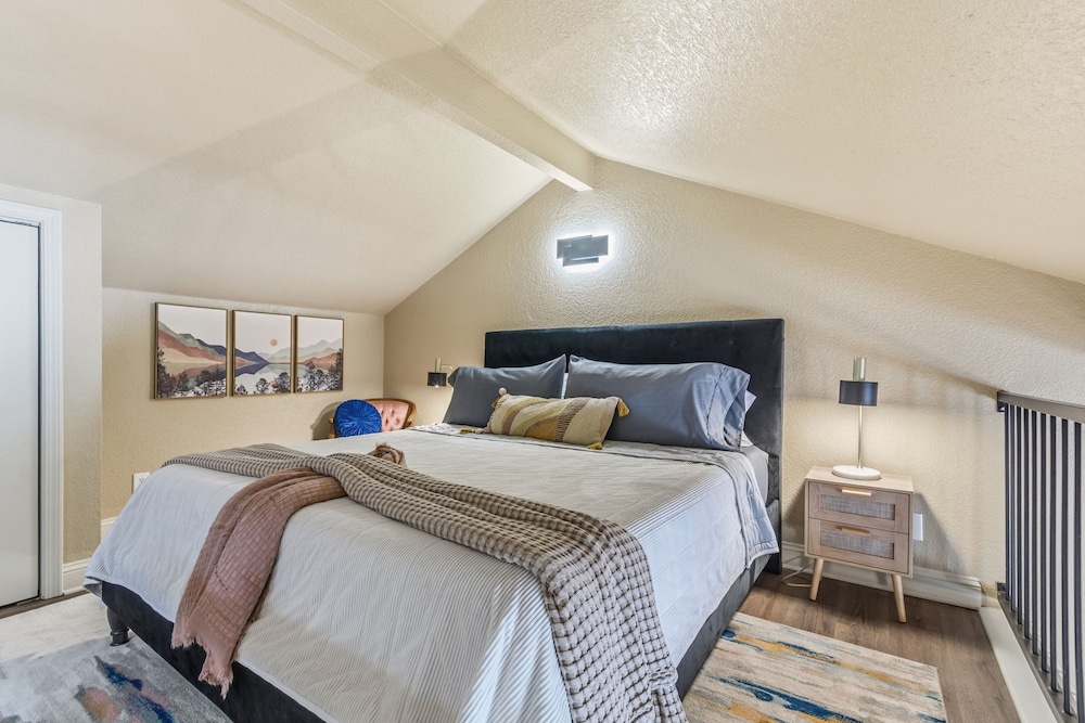 Clearwater Golden Escape On Lake Hamilton 2 Bedroom Condo