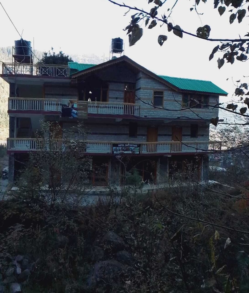 Hotel Sno Cottage