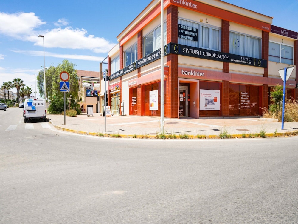 Belvilla by OYO La Plaza de Villamartin