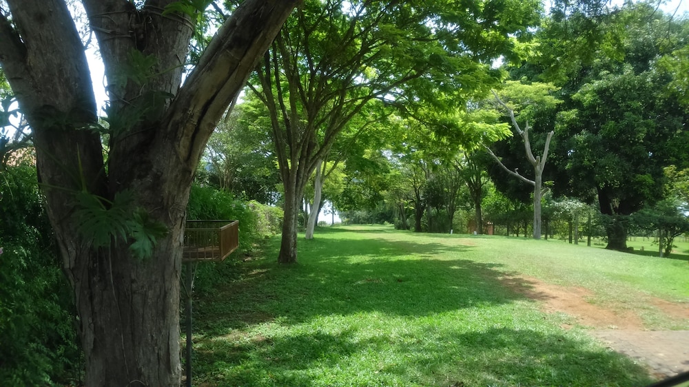 Casa Cerejeira Na Represa Do Broa