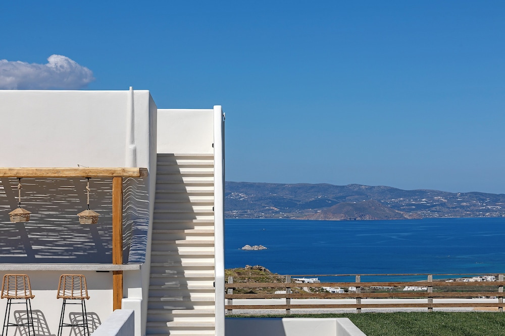 La Grande Vue Private Villas