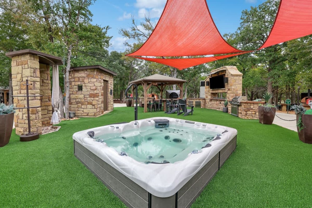 7744 Ranch Entire Resort