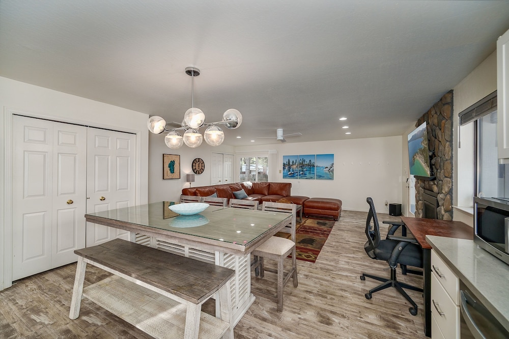 The Azure Tahoe Cabin 3 Bedroom Home