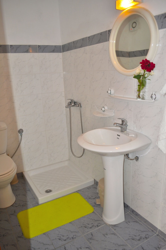 Studio Apartments With Swimming Pool and sea View - Pelekas Beach photo 2