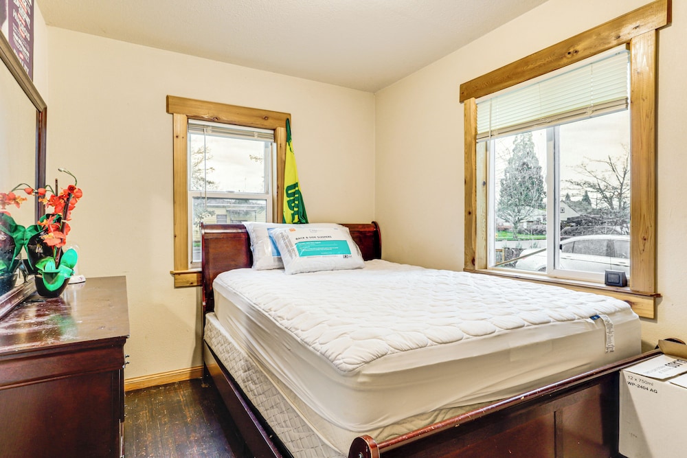 3 Mi to University of Oregon: Cozy Home
