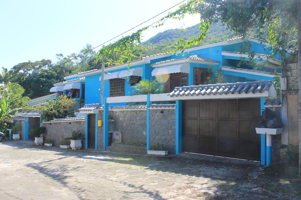 Chalés Blue House view 4