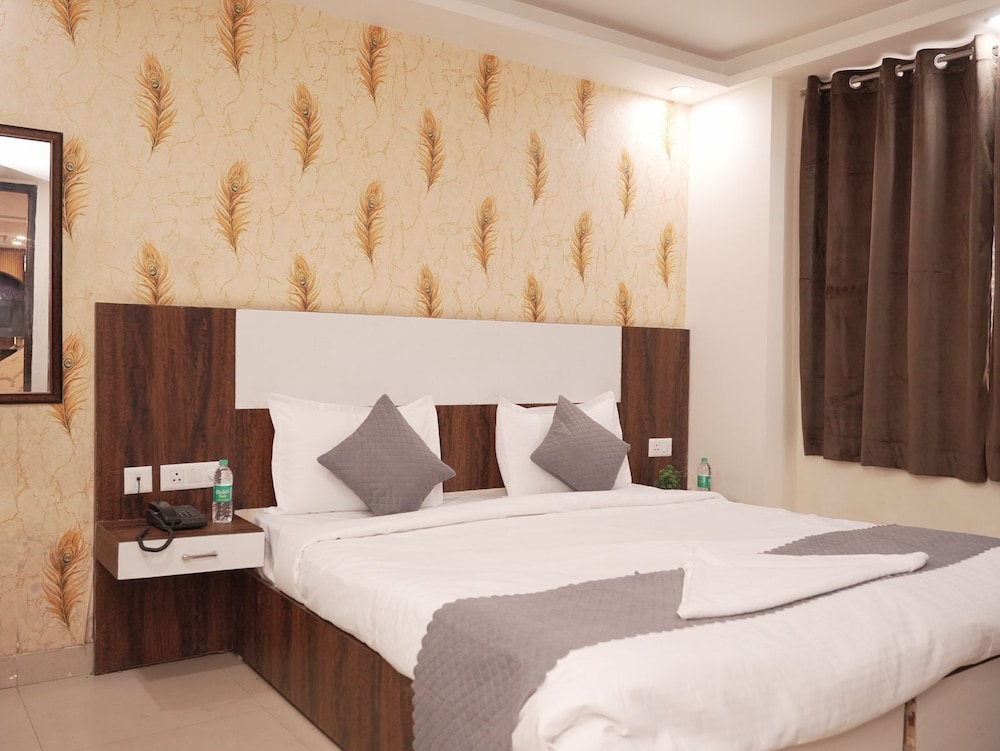 Hotel Ambrosia Delhi Airport