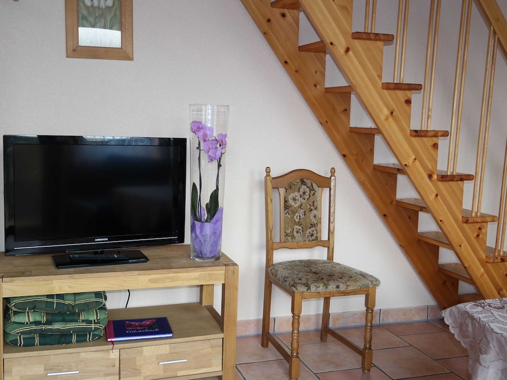 Ferienhaus mit Sauna und Whirlpool view 4