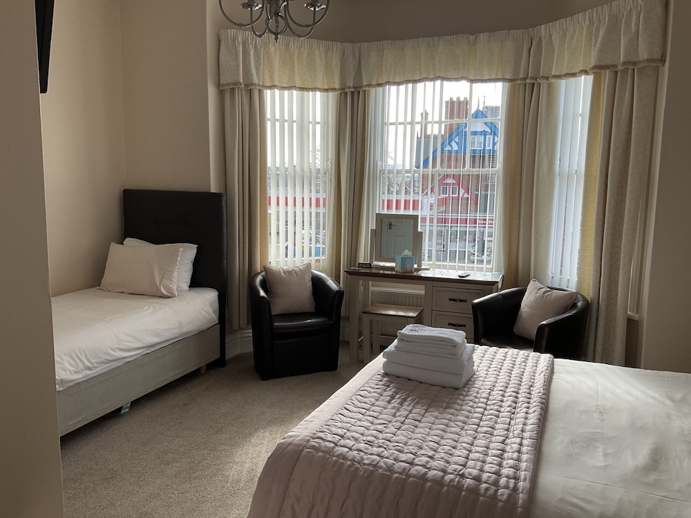 Glenora Guest House