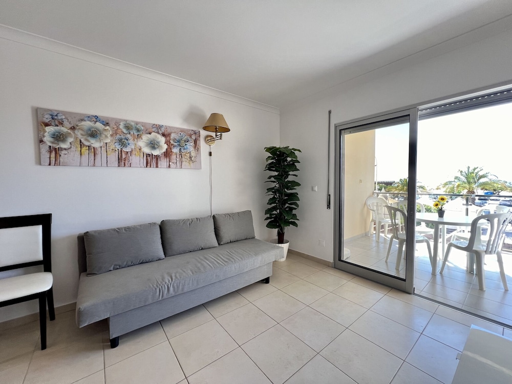 Monte Gordo Beach Ocean View 4 by Homing
