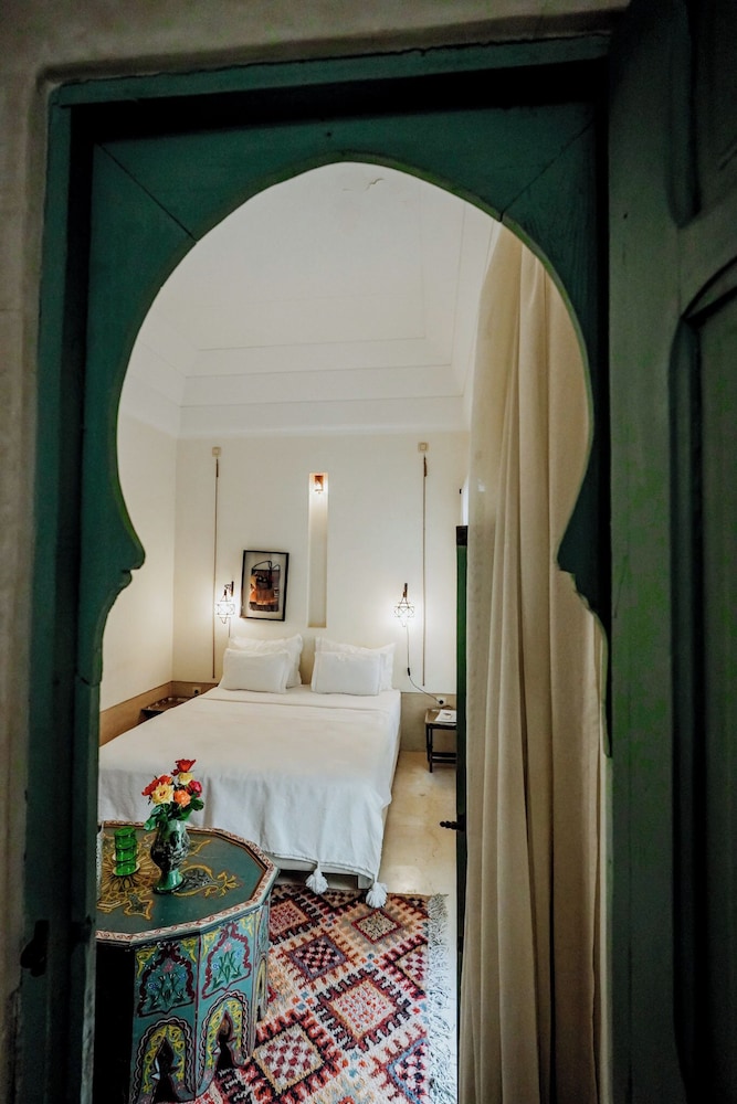 Riad dar ayur