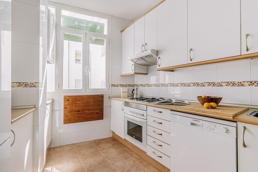 Duke - 3 Bedrooms and Office in Ibiza