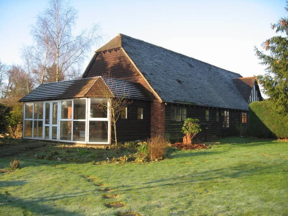 Ashford Vacations - Hop Cottage - Property Image 1