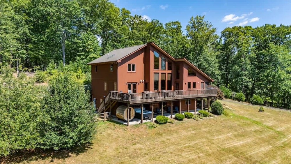 Love Afton Cabin - Family Home