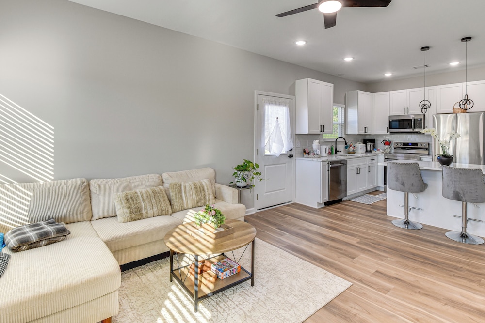 Family Getaway Near Lake Hartwell + Tugaloo Trails