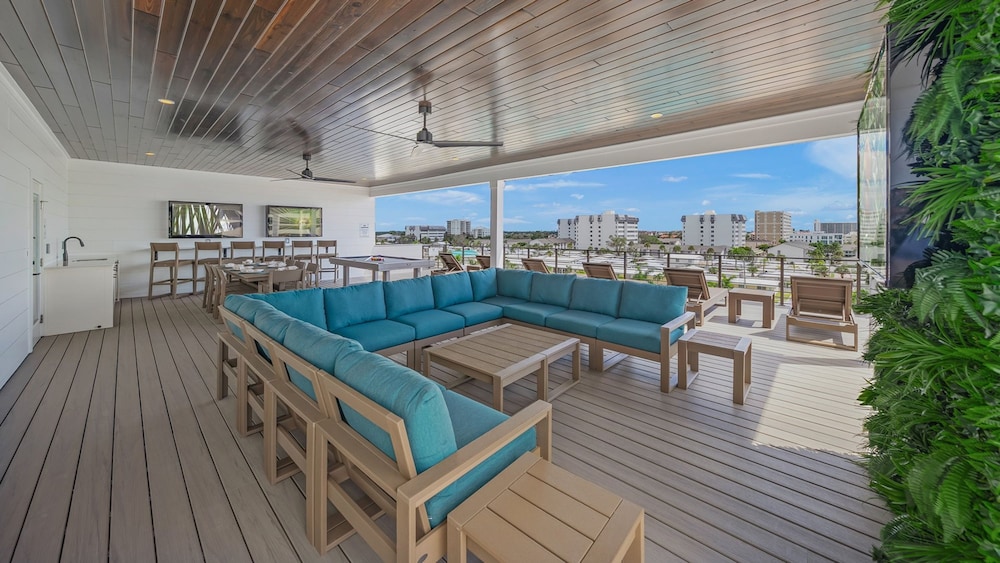 Over the Top in Siesta Key