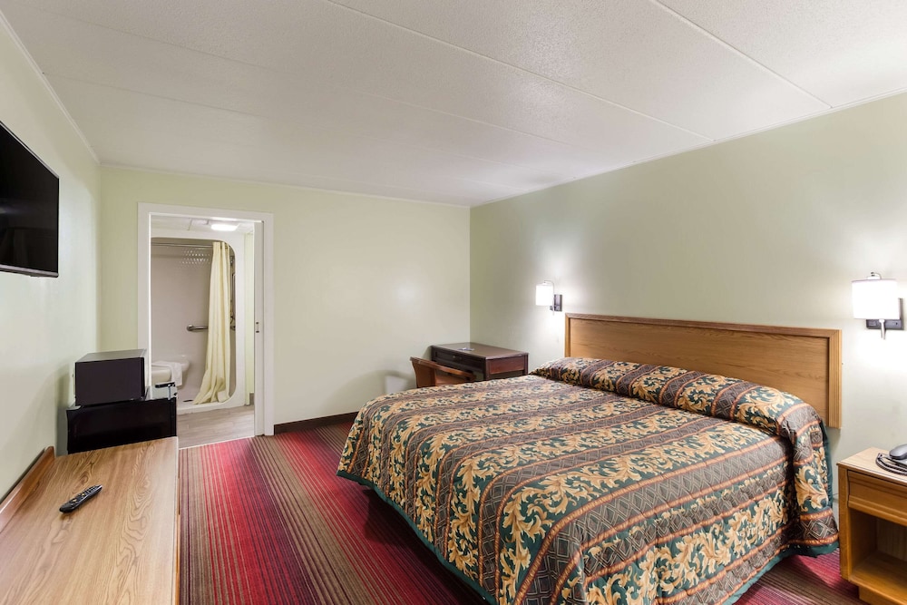 Rodeway Inn South Point