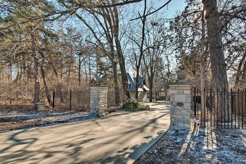 Historic Guest House on Castle Kimble Estate! view 3