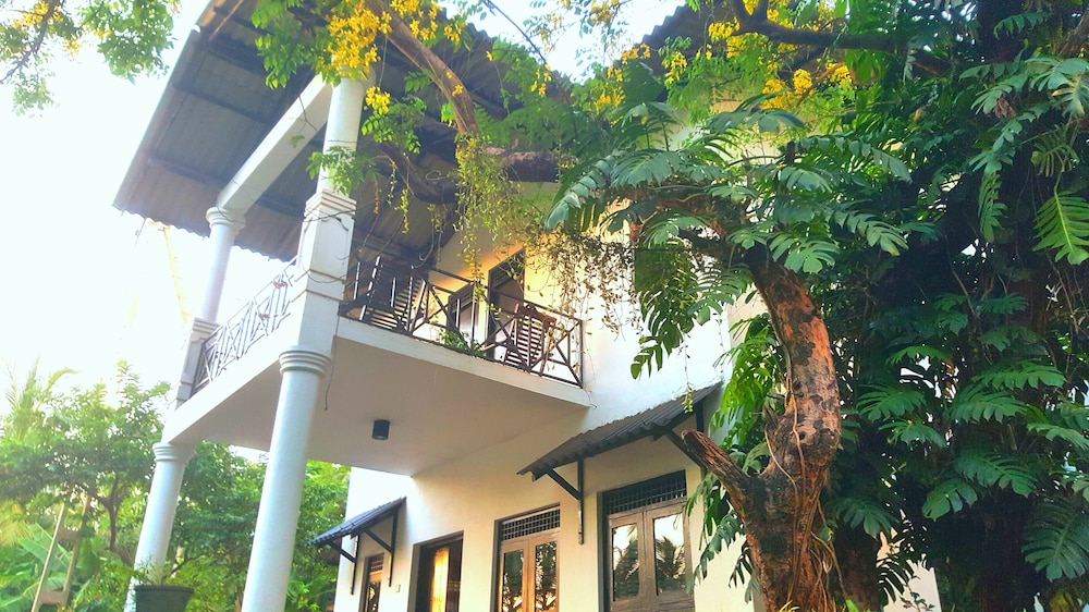 Hotel Sisilthera