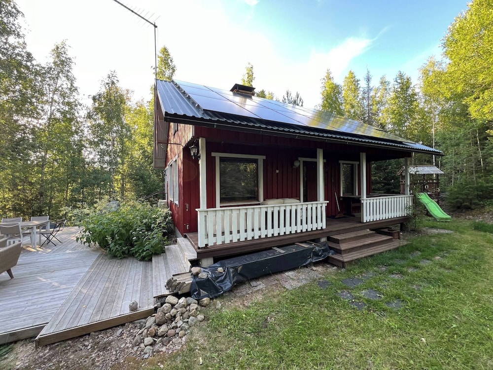 Winter Wonderland Cabin in Hämeenlinna, Finland