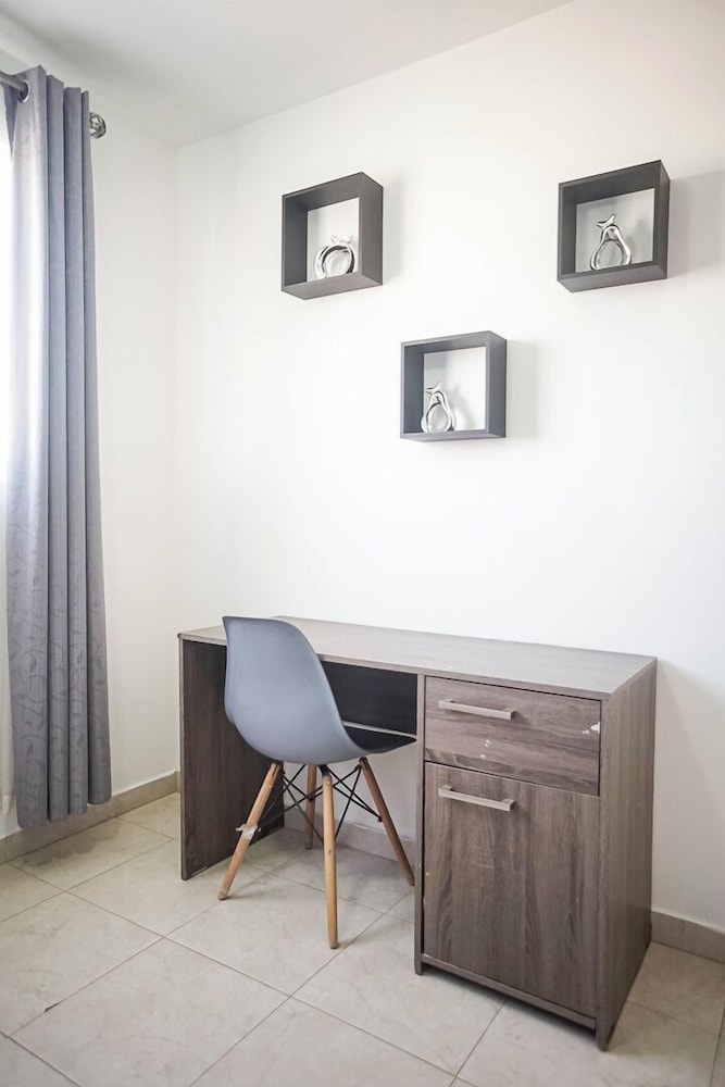 Cozy Apartment Poliforum AC