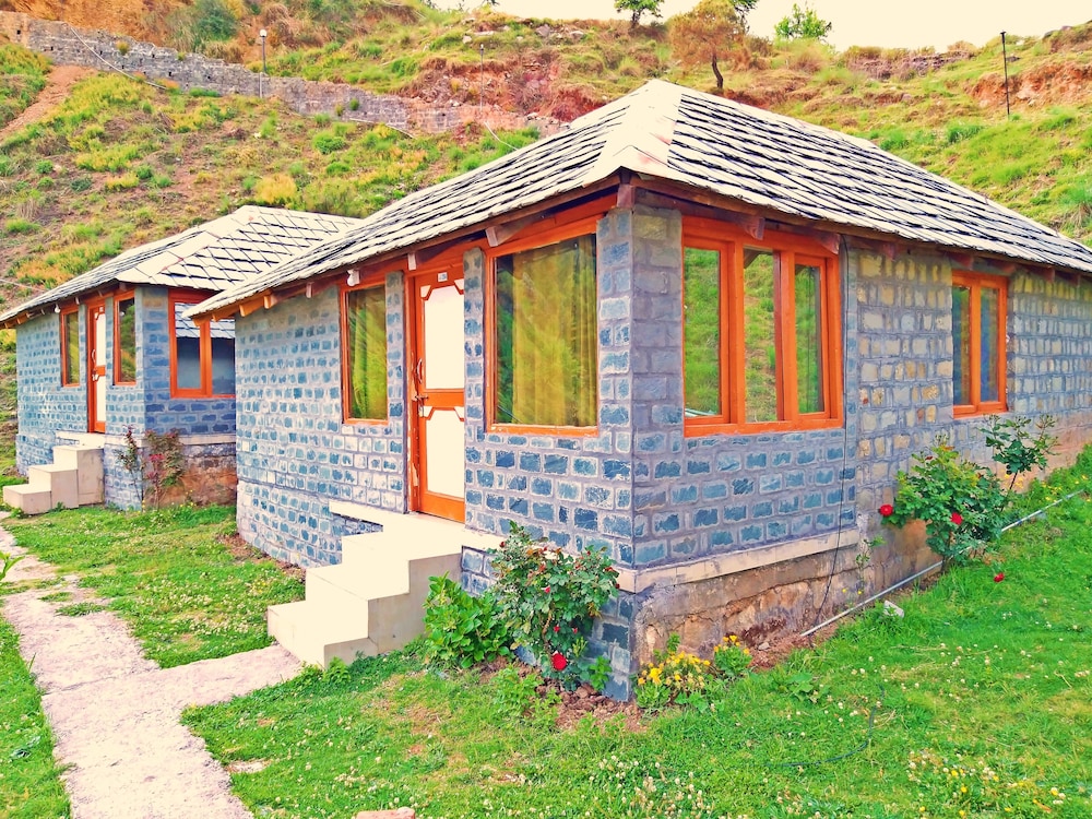 GenX Great Himalayan Resort