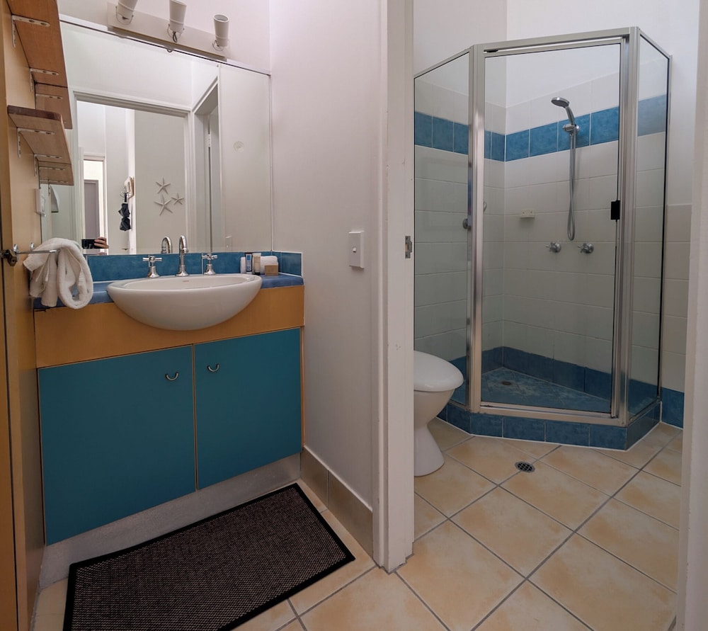 Noosa Parade Holiday Inn