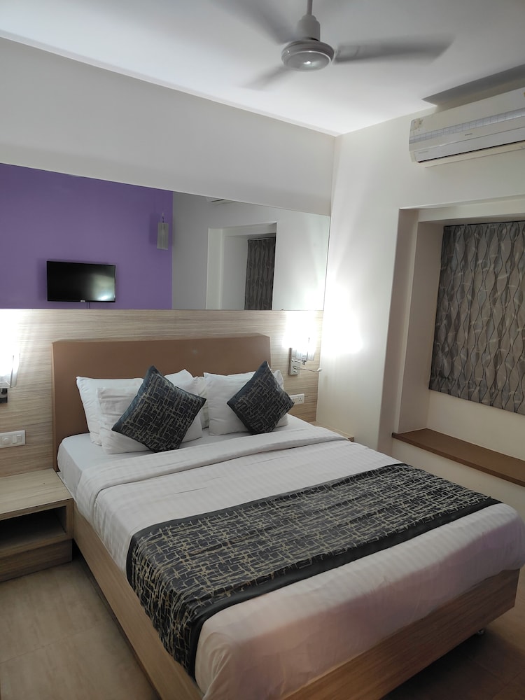 Apollo Guest House