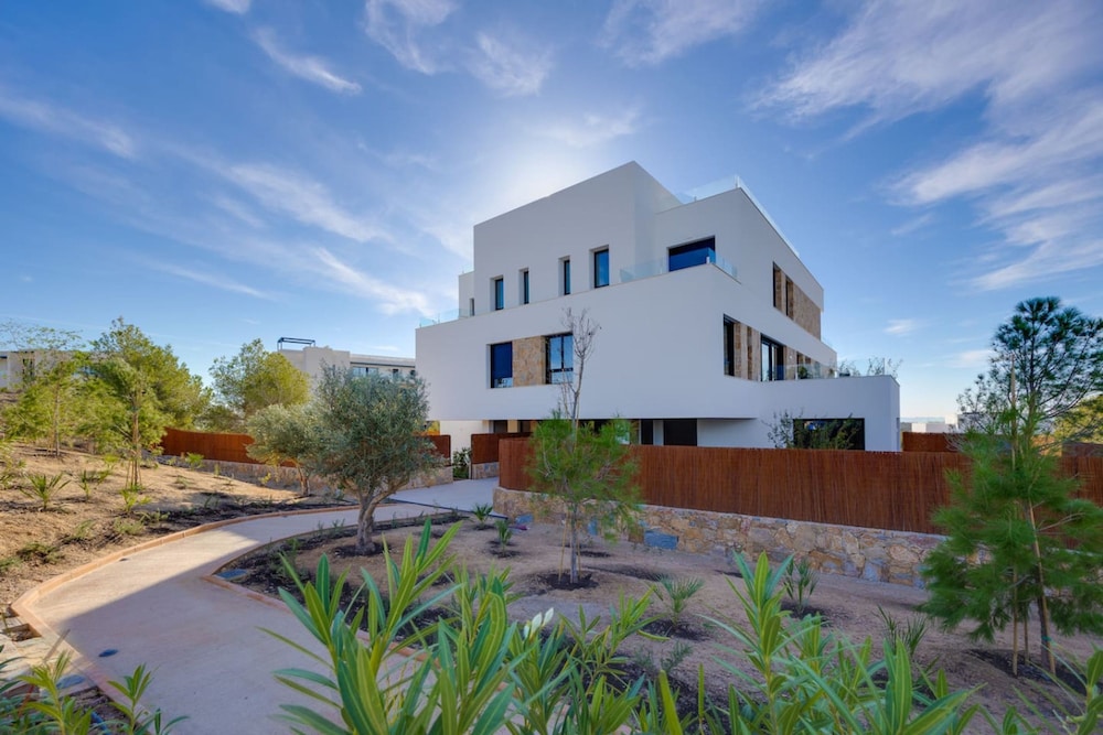 Kumquat Penthouse With Jacuzzi Rooftop Golf Las Colinas