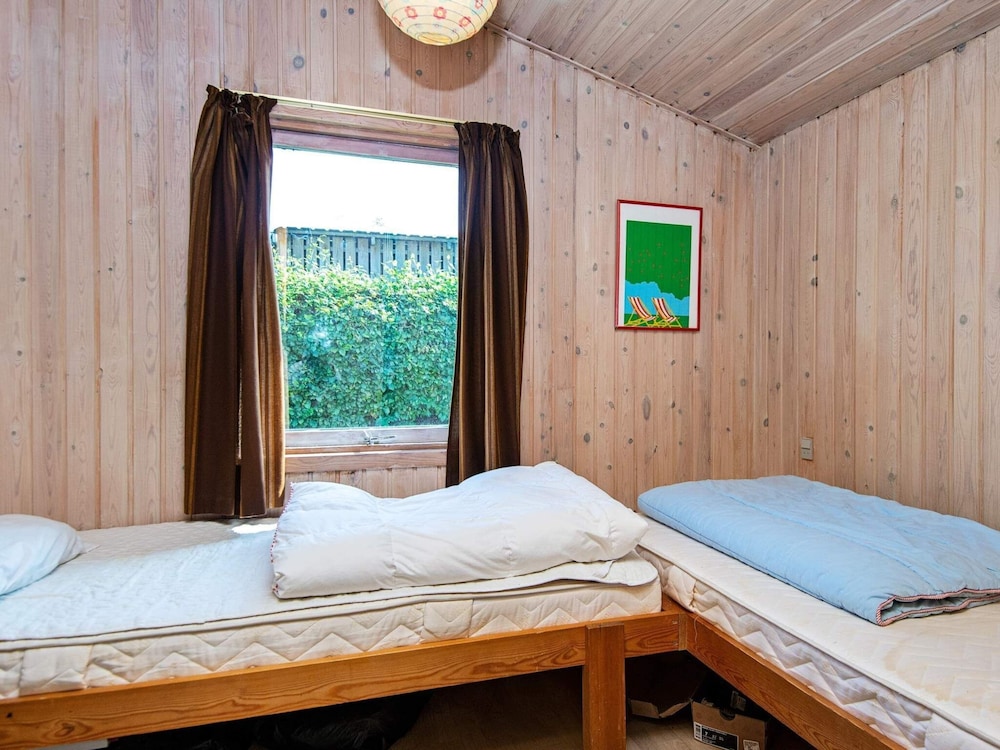6 Person Holiday Home in Glesborg-by Traum