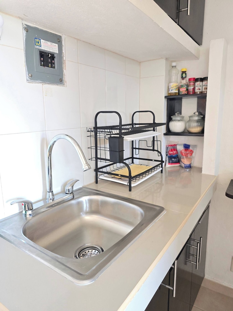 Loft Rayito de Sol, Zihuatanejo Center With AC