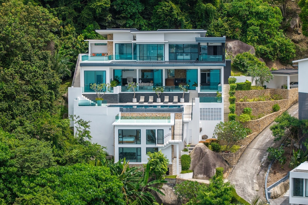 SOMA 4 Bedrooms SEAVIEW Pool Villa