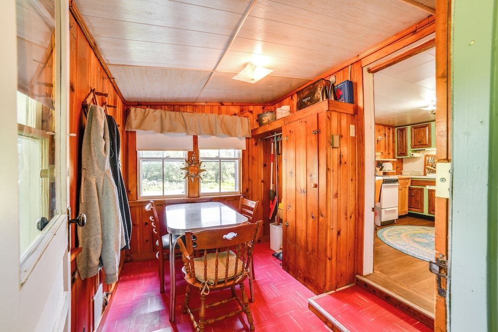Susquehanna River Cabin: Hike, Hunt & Fish!