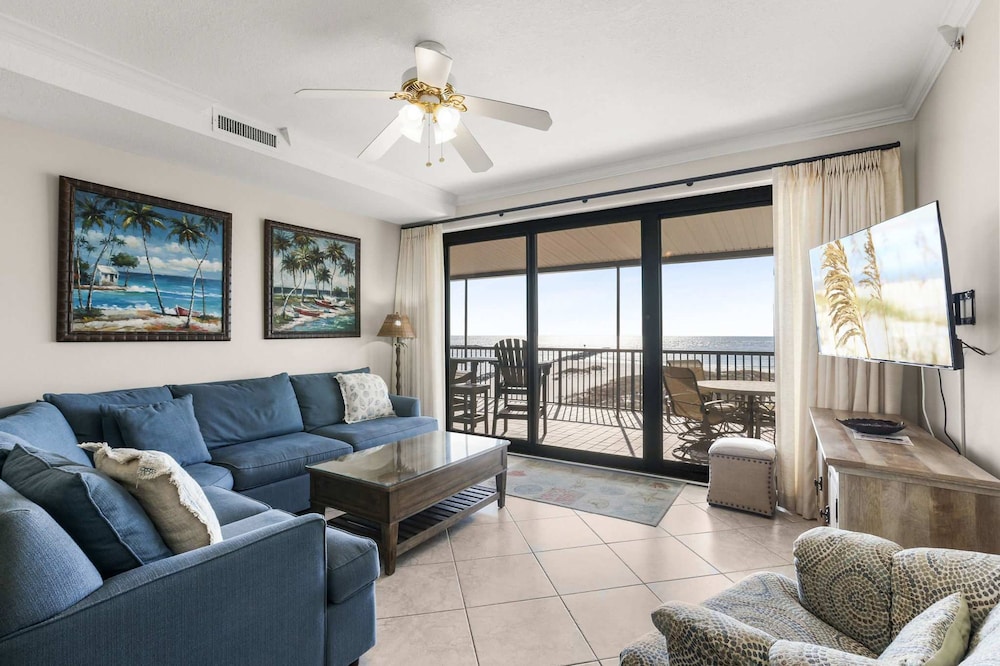 Grand Pointe 411 3 3 5 Gulf-front A Amenities