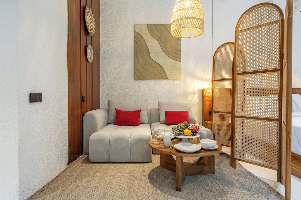 Sacred Jungle by EVDEkimi Ubud – Modern Villas and Apartments with Kitchens, Pools, & Personalized Concierge Service