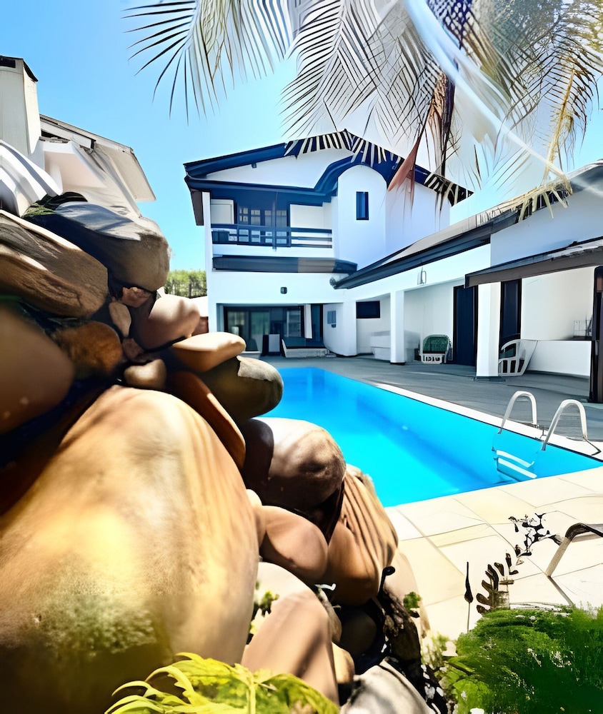 Casa com piscina em Acapulco Guarujá SP3