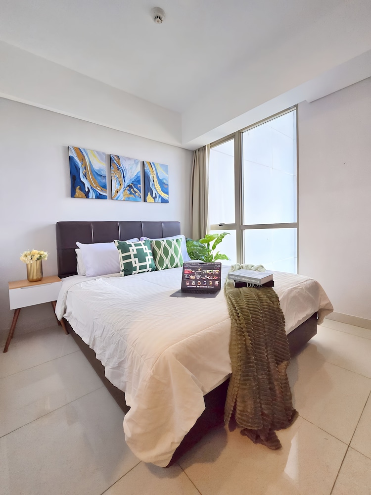 Staysanliving - Taman Anggrek Residence