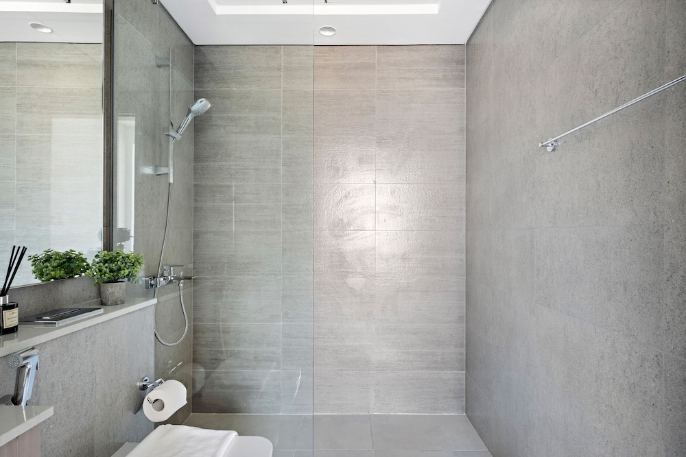 Priv Residence - 402 1BD