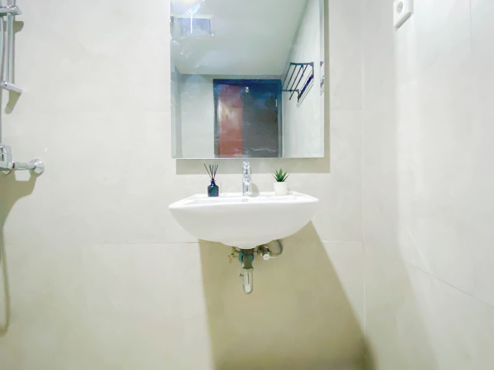 Soft Pastel Minimalist 3Br At Pollux Chadstone Apartment