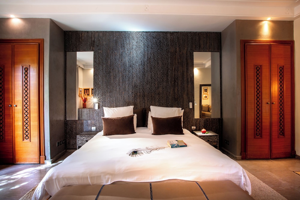 Palais Rim Marrakech – Grande Villa de Vacances avec Piscine et Jardin