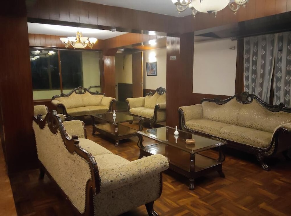 Hotel De Villa