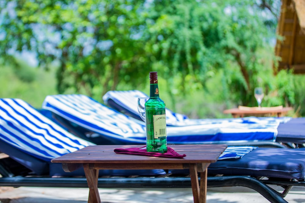 Mabata Makali Lodge & Campsite
